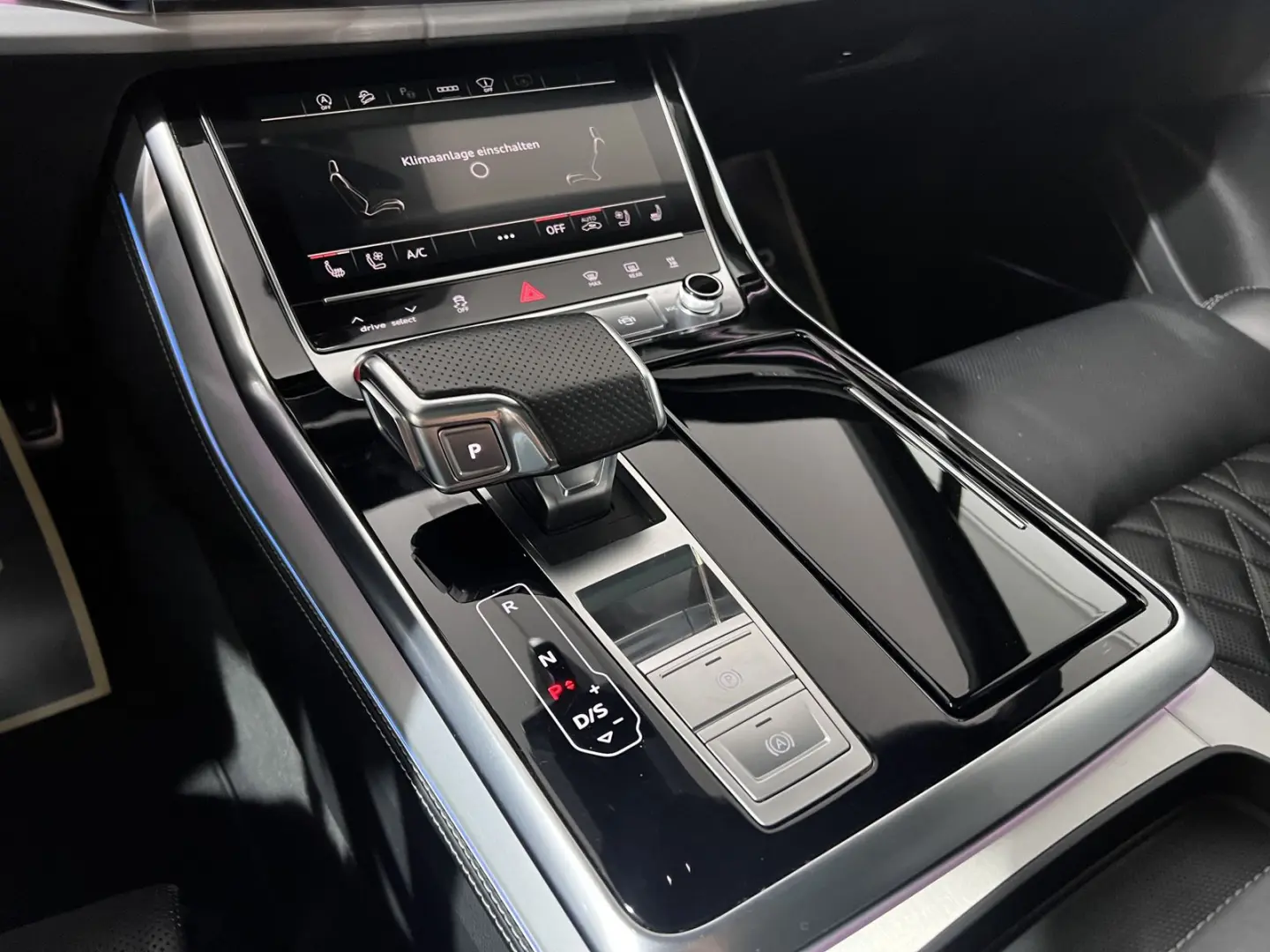 SQ7 4.0 TFSI quat.*Raute*Laser*Pano*HeadUP*360°*