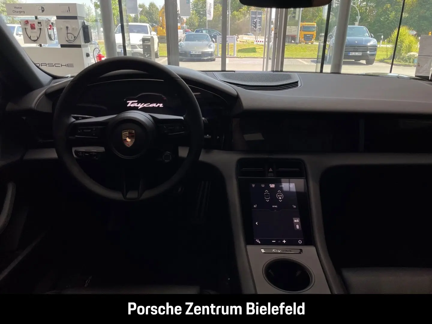 Taycan Sport Turismo BOSE Head-Up Surround-View