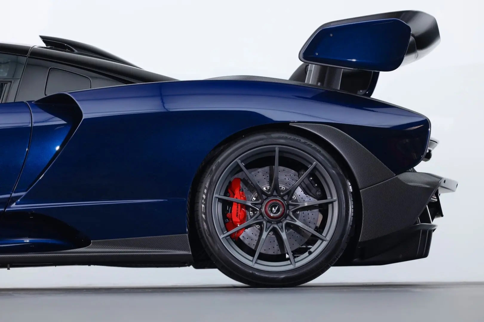 Senna 1 of 500/MSOBespoke/GorillaGlass/Warranty
