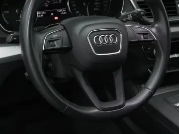 Q5 50 TFSIe Q BUSINESS XENON PDC NAVI SITZHZ
