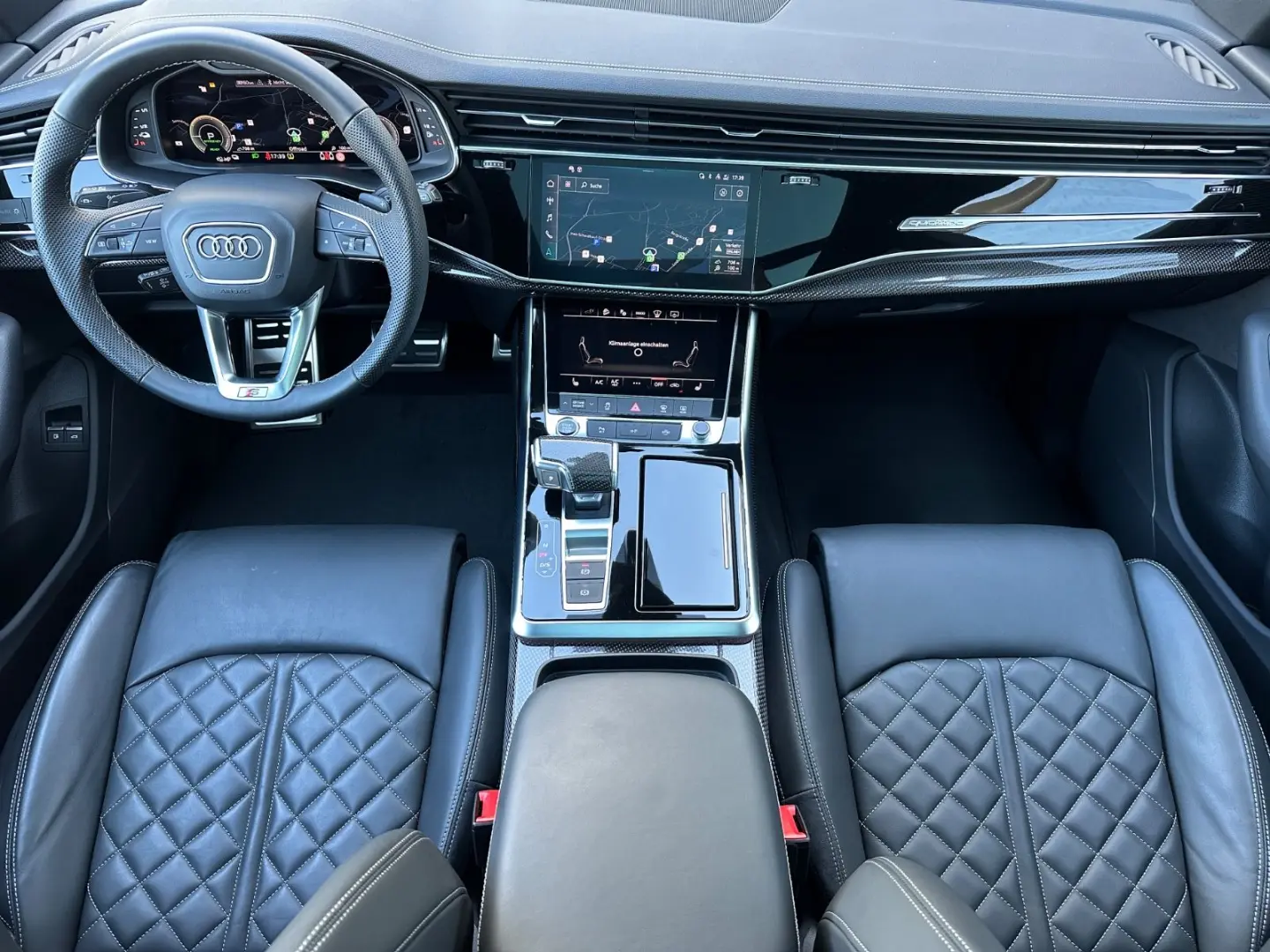 Q8 55 TFSIe quattro competition plus Carbon*Pano