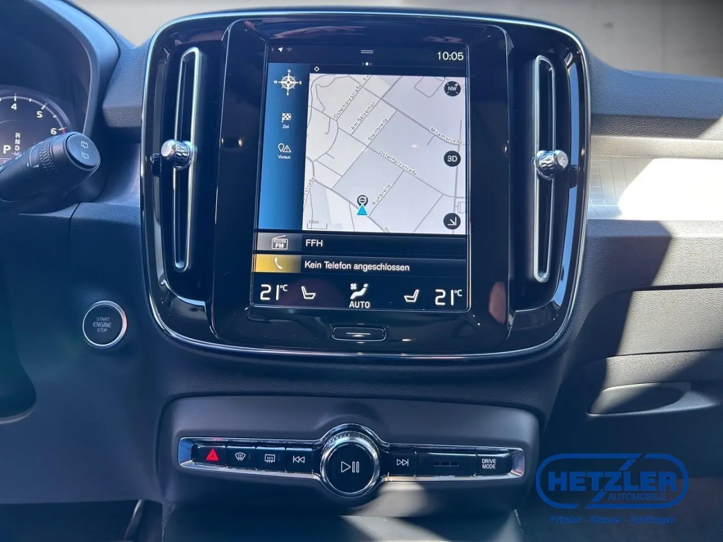 XC40 Momentum 2WD T3 EU6d Navi Digitales Cockpit