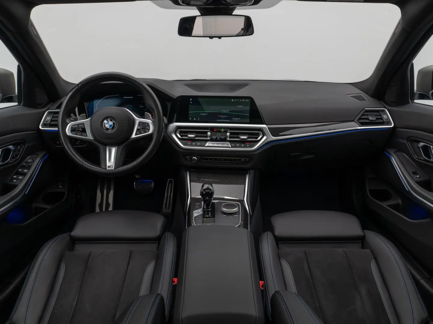 M340i xD Panorama HUD DAB HiFi PDC Alarm 19Zoll