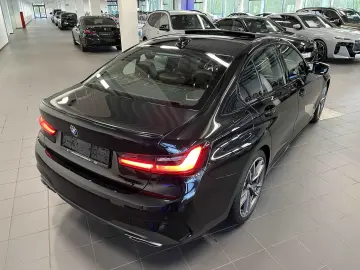 M340i xDrive M Sport 19