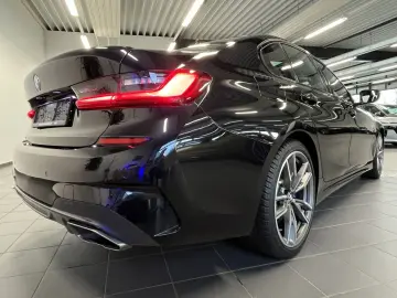 M340i xDrive M Sport 19