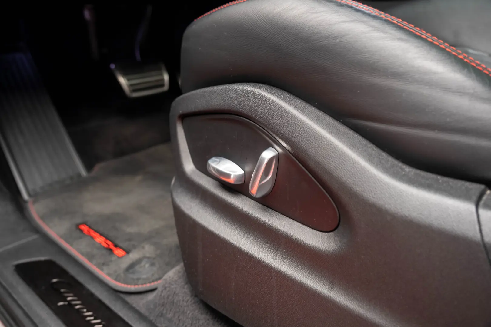 Porsche Cayenne GTS