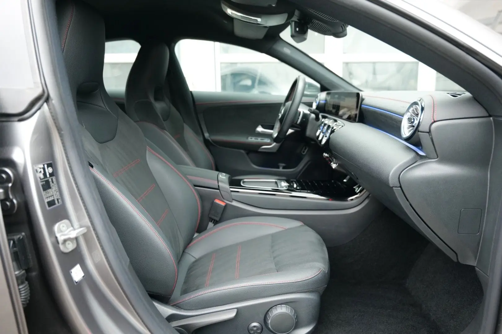 MERCEDES CLA 200d AMG Line Advanced Plus LEASING