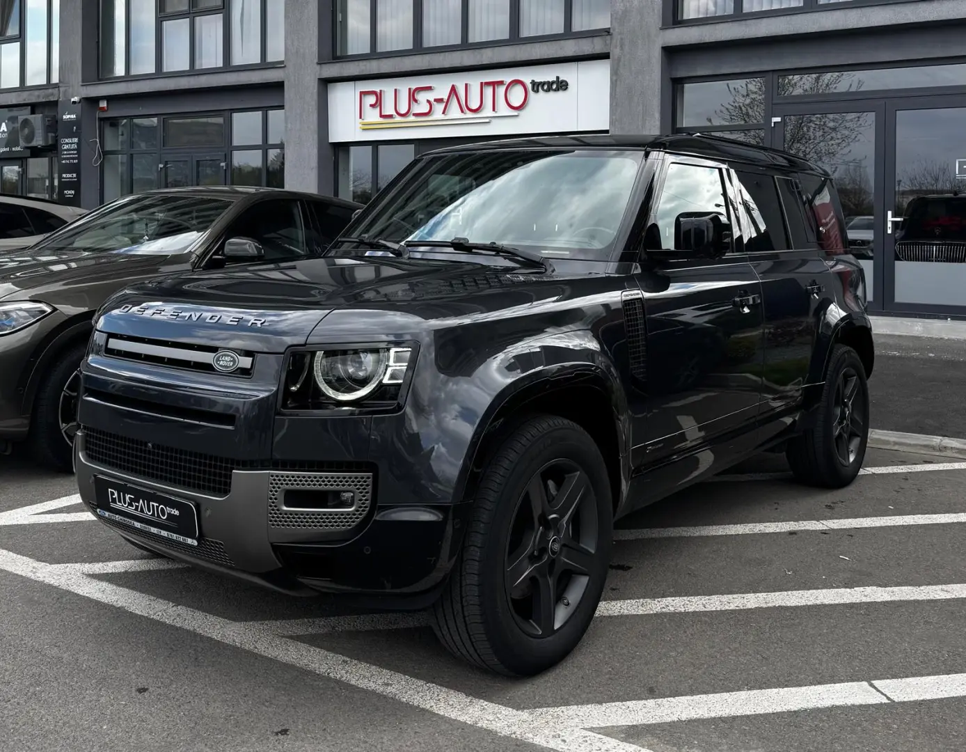 LAND ROVER DEFENDER D300