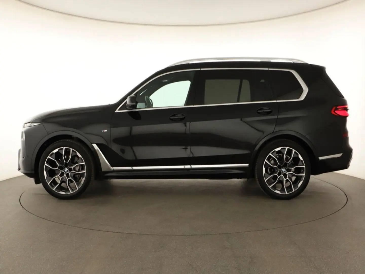 X7