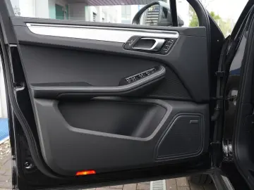 Macan T ACC-PASM-PANO-STANDH.-SITZBELÜFTUNG-BOSE