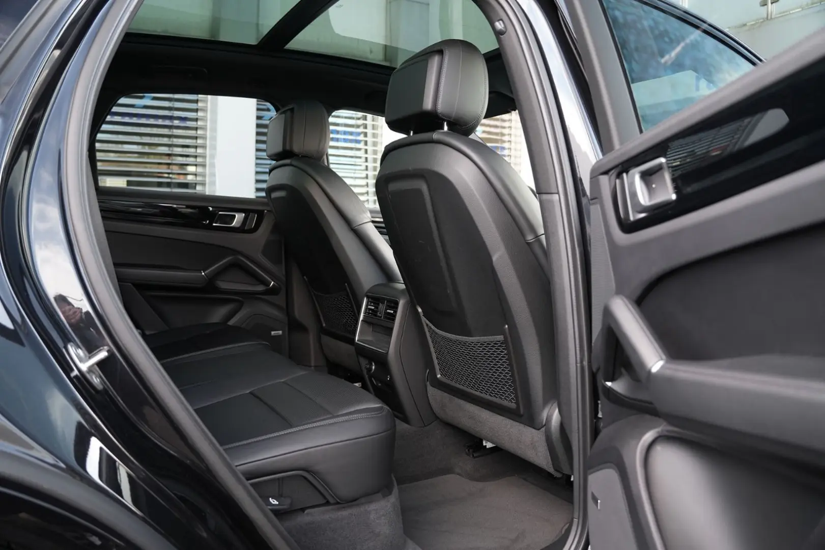 Cayenne E-Hybrid SPORTDESIGN-SPORTABG.-PANO-BOSE