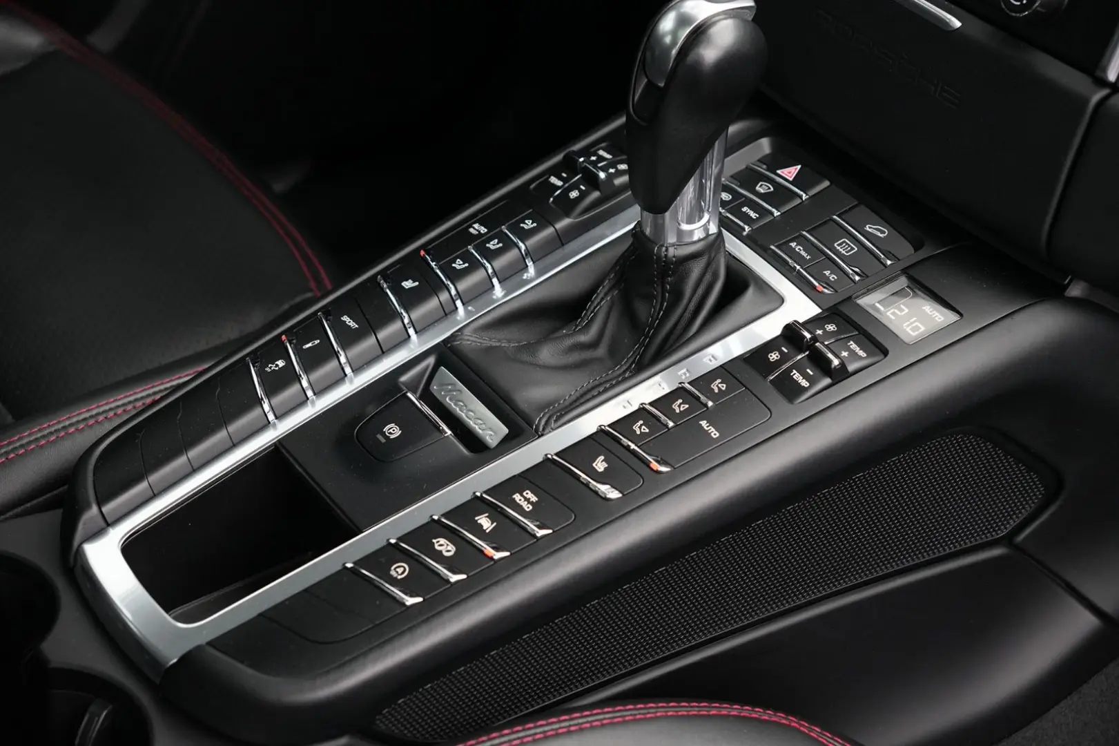MACAN GTS PASM/PANO/BOSE/20