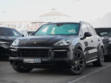 Cayenne E-Hybrid SPORTDESIGN-SPORTABG.-PANO-BOSE