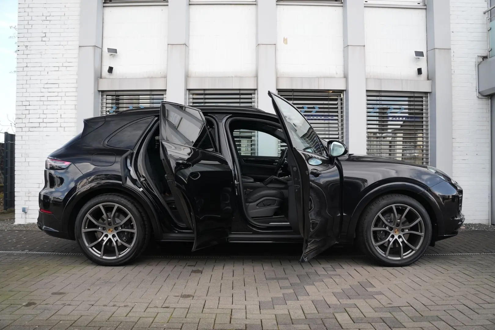 Cayenne E-Hybrid SPORTDESIGN-SPORTABG.-PANO-BOSE