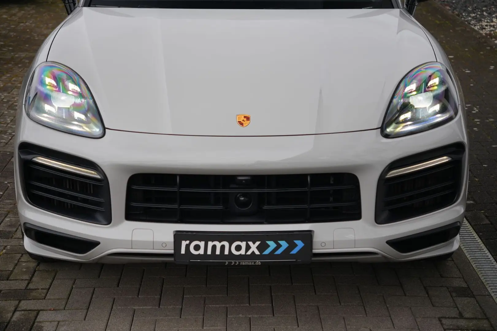 Cayenne E-Hybrid Coupé LEICHTBAU SPORTPAKET-ACC