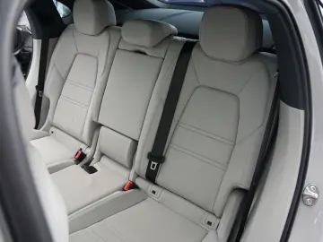 E-Hybrid Coupé  SPORTDESIGN-ACC-HINTERACHSL-VOLL
