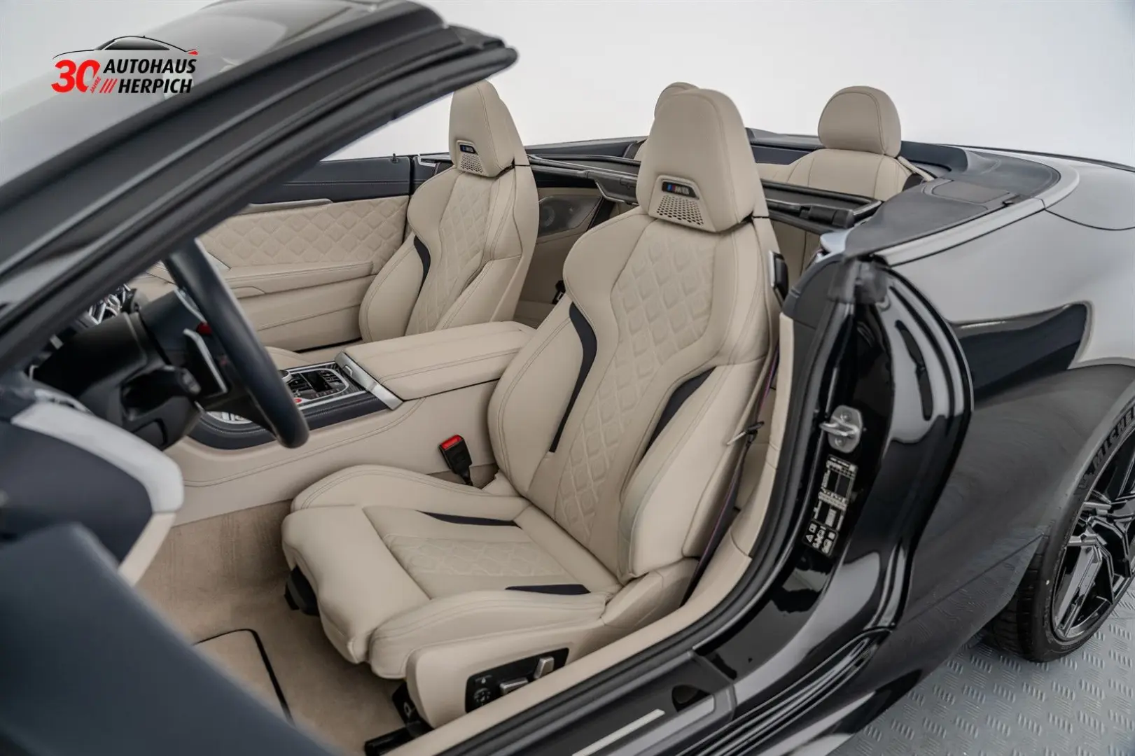 M8 Competition 20