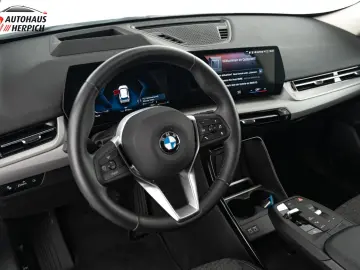 X1 xDrive 23i AHK LED HUD RFK 360 NAVI CARPLAY