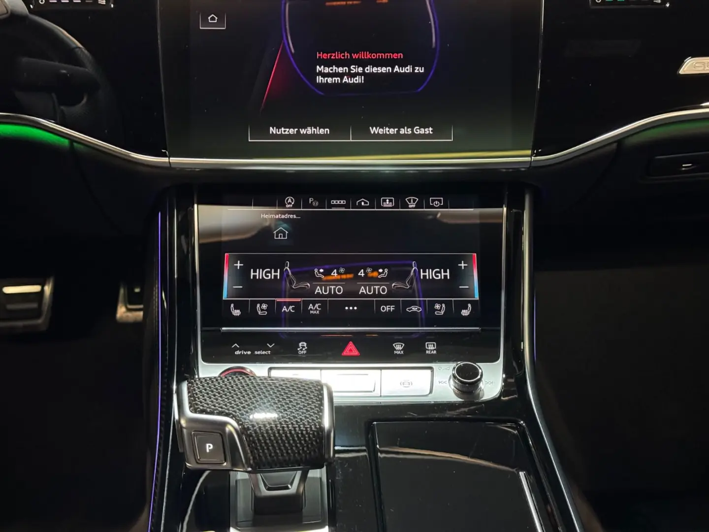 S8 4.0 TFSI quattro MATRIX~CARBON~HEADUP~360~B&O