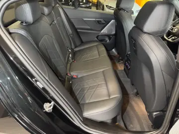 520i M Sport~PANO~LED~KAMERA 360°~HEAD-UP