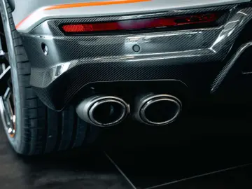 Urus S MY24 I Ad Personam Livery I FULL Carbon