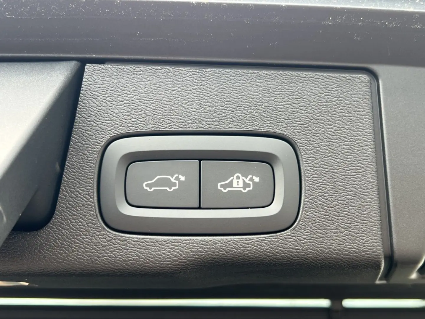 XC60 Core B4 Diesel/4xSitzhzg/LED/Frontscheibhzg