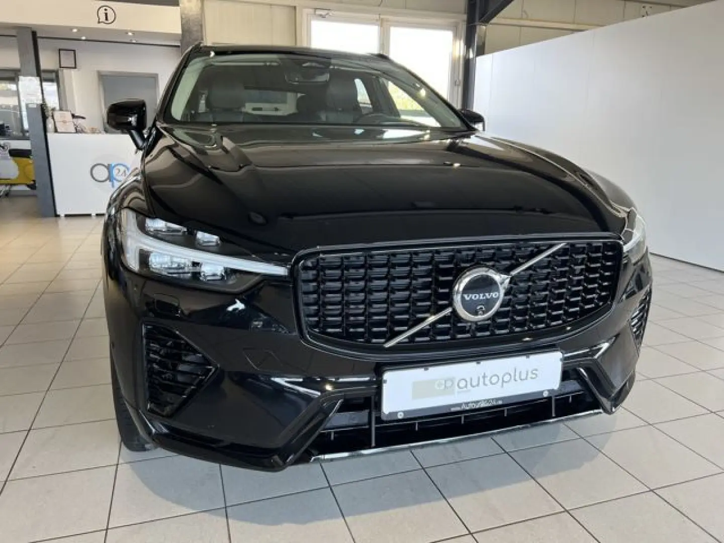 XC60 T8 Ultimate Dark Recharge AWD B&W Massage