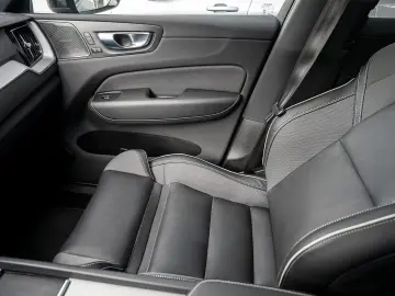 XC60 B4 R-Design