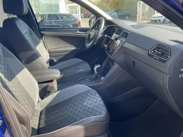 Tiguan R-Line 1.5 TSI DSG AHK ACC RFK Navi Sitzh