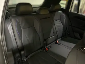 Tiguan R-Line 2.0 TDI 4Motion DSG AHK schwenkbar