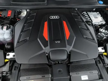 SQ8 SUV TFSI Valcona Matrix Pano BangO ACC 23