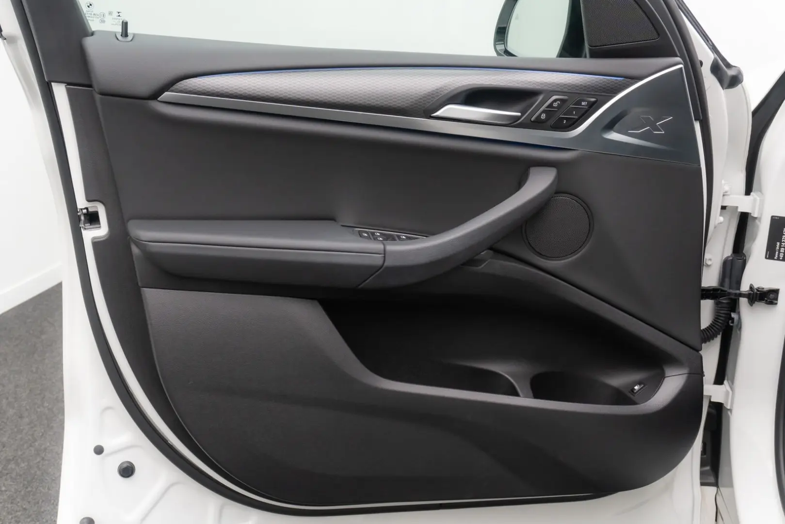 X3 xD30e M Sport Laser DAB Kamera HUD AHK Panora