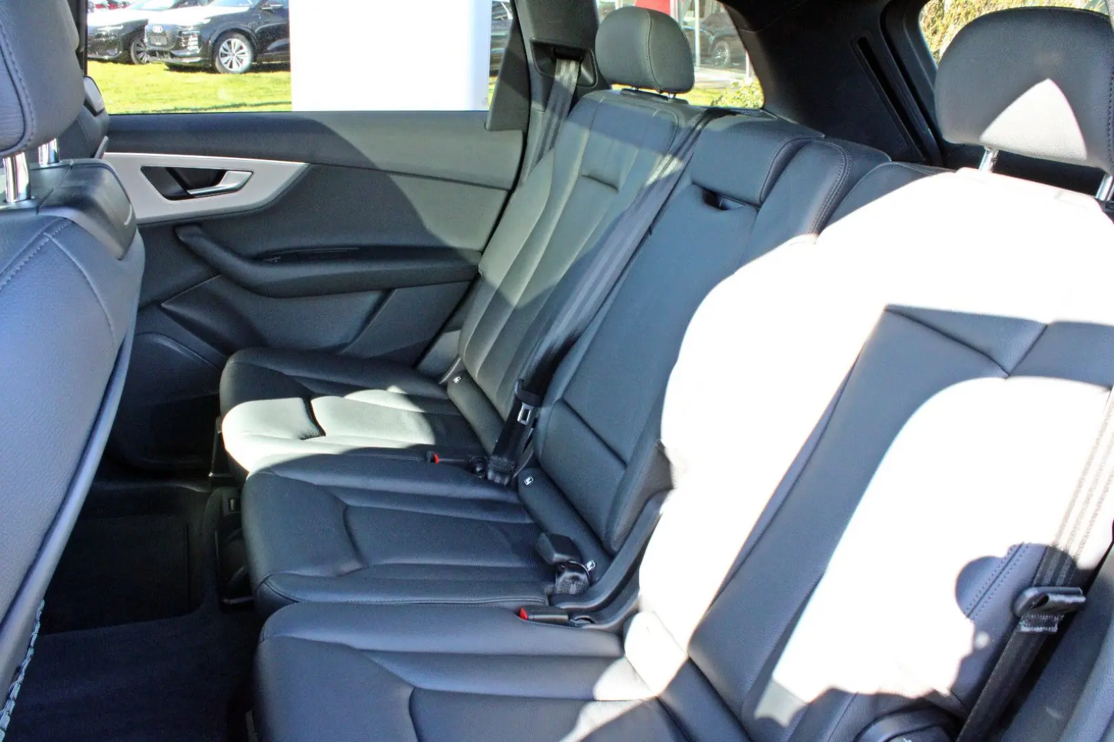 Q7 55TFSI qu S LINE BLACK PANO AHK HuD 360° LUFT
