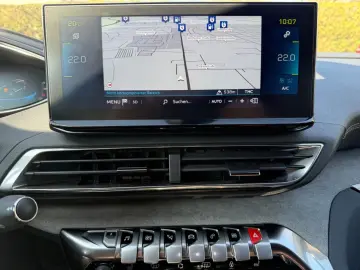 3008 Hybrid 225 GT/LED/PANORAMA/18
