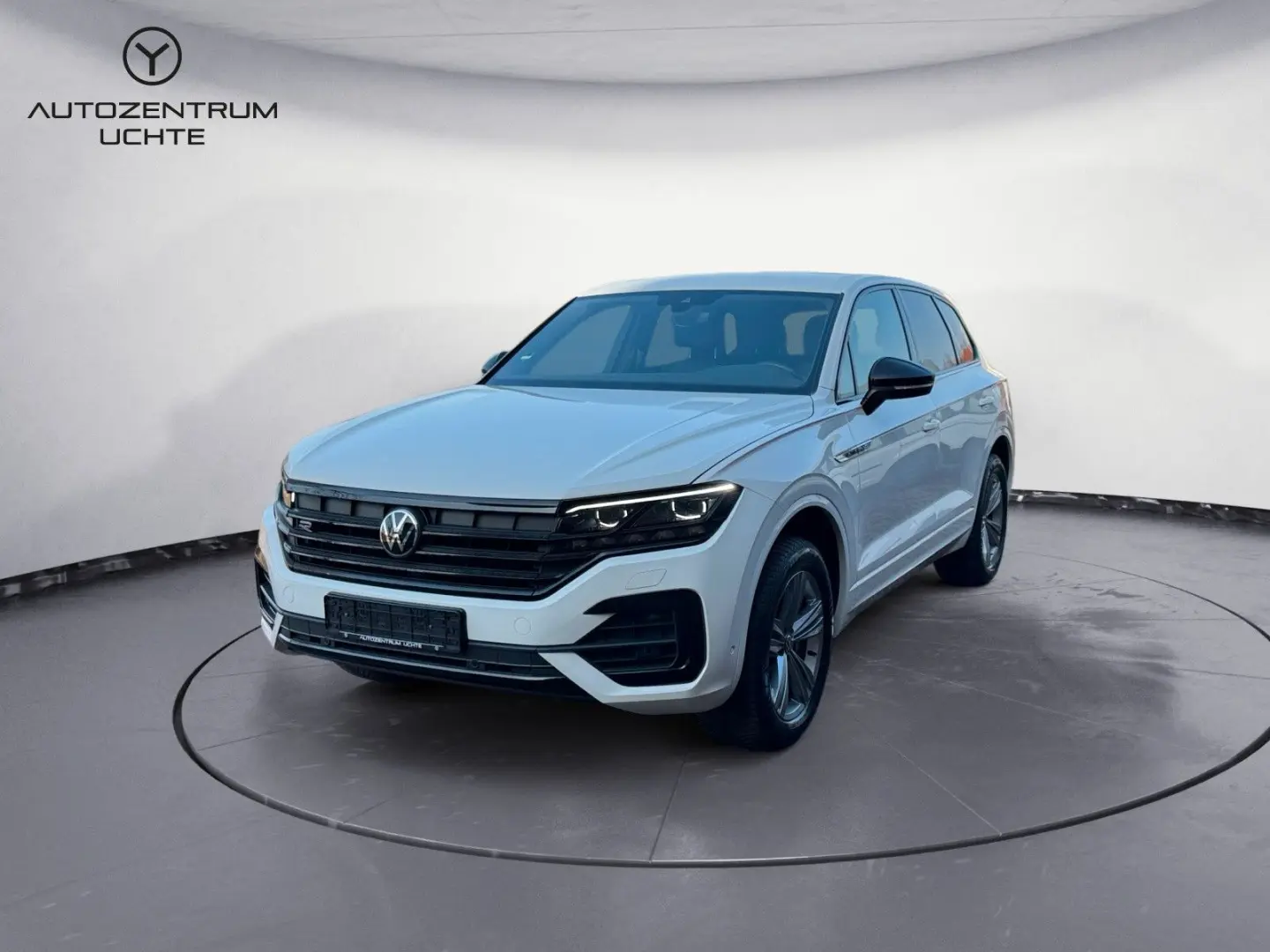 Touareg R-Line 4Motion/VC/LEDER/AHK/KAMERA/BLACK
