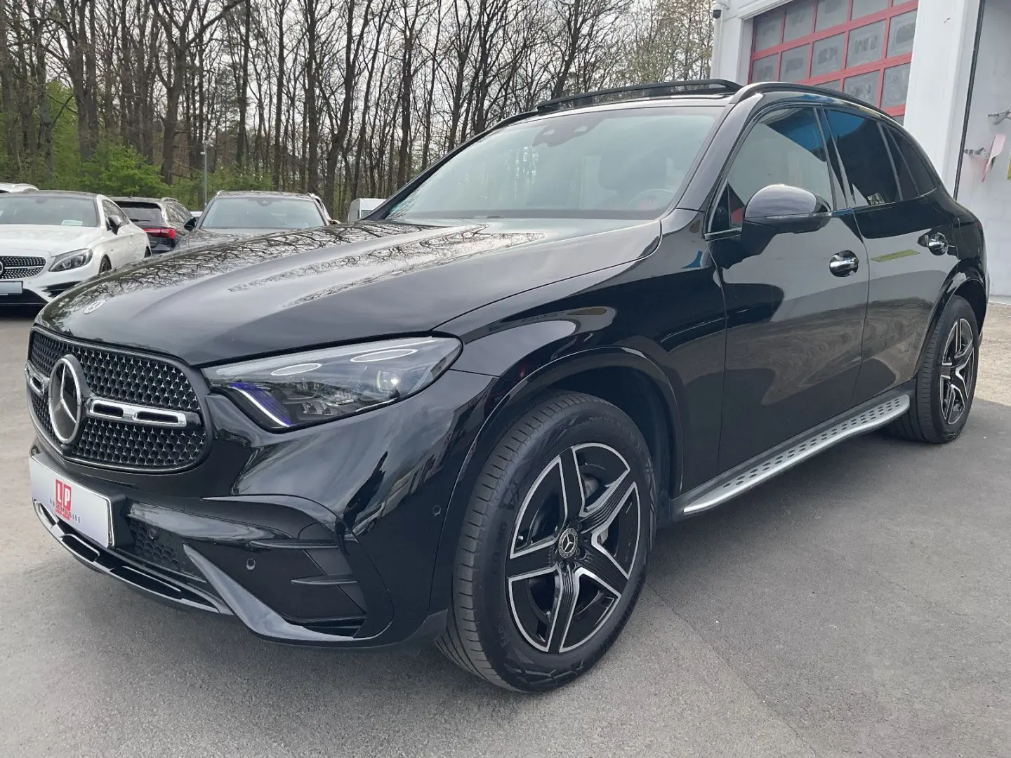 GLC 300 e 4Matic AMG Facelift VOLL 1 Hand 8xAlu