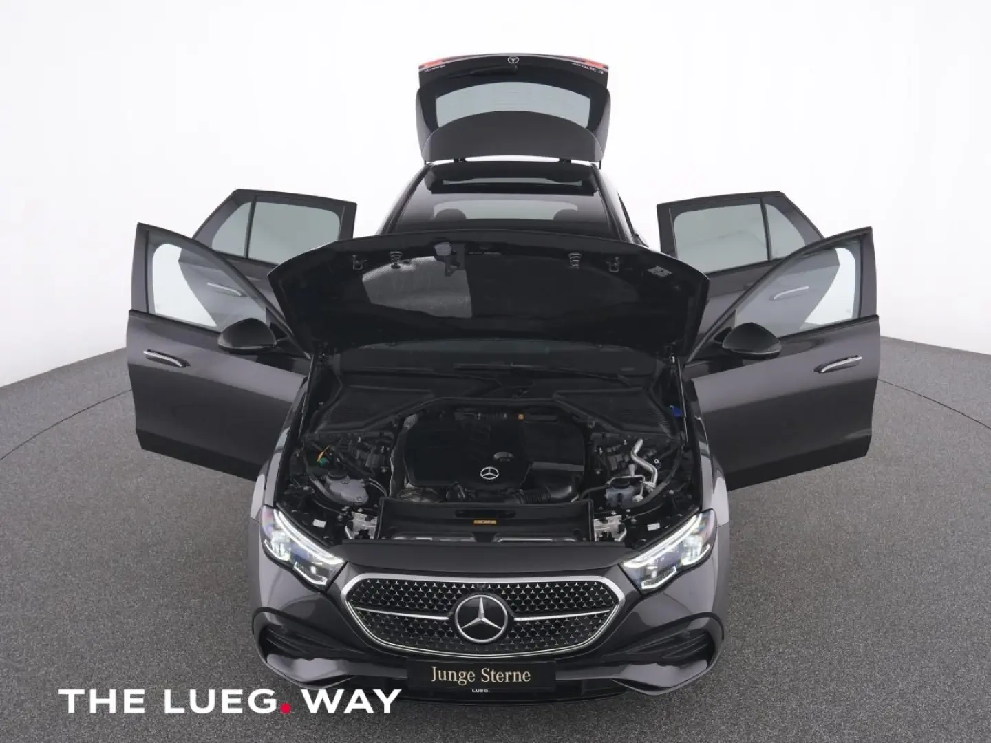 E 300 T de 4M AMG+MBUX+DLight+AHK+Pano+NIght+360