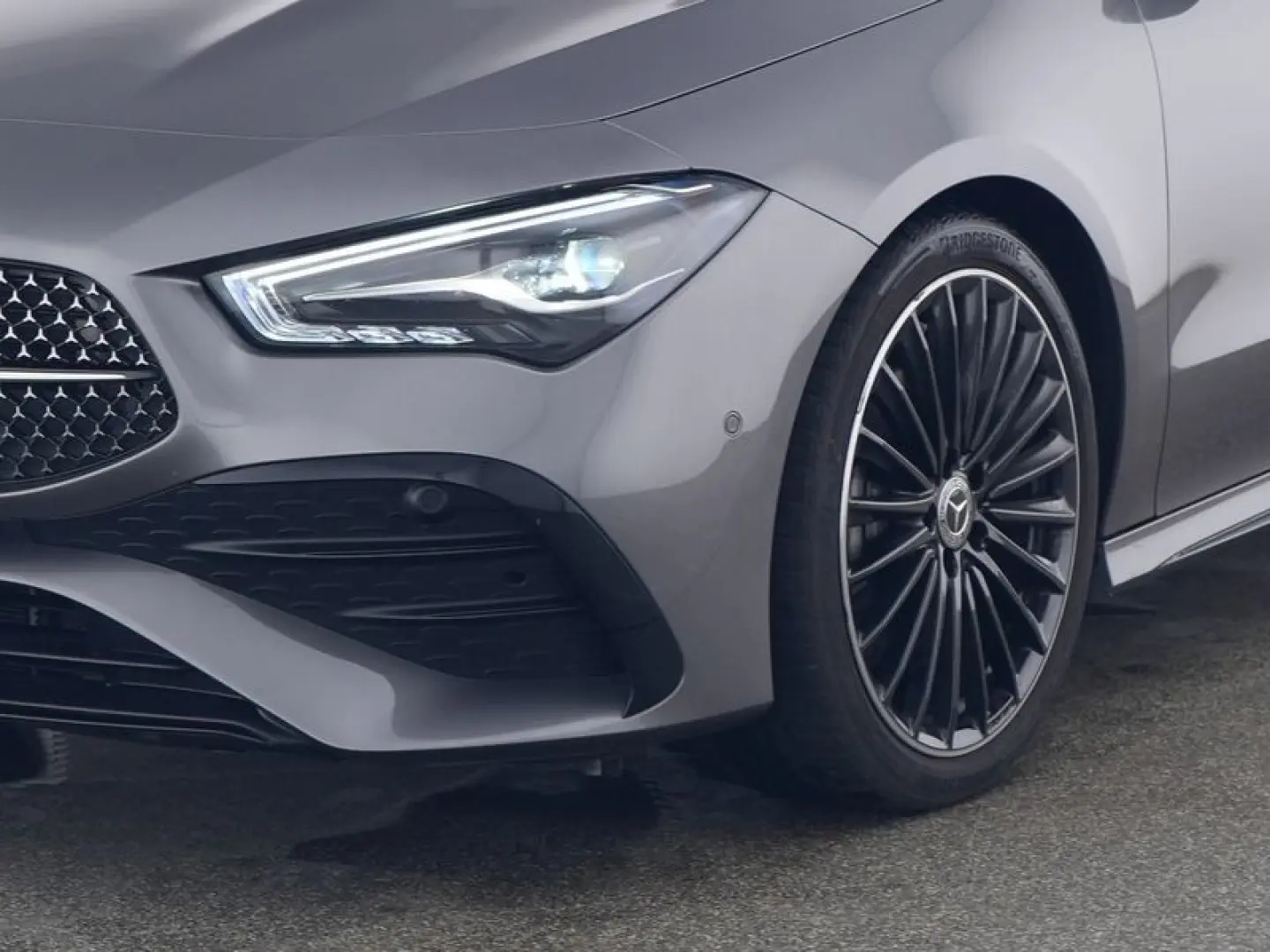 CLA 180 AMG Night-Paket Kamera Ambiente LED 19