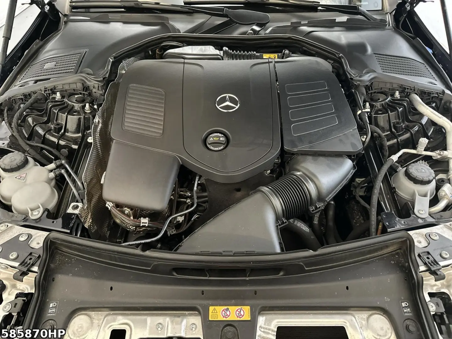 CLE 300 4M Coupé AMG  Night PanoSD KeylessGo 19