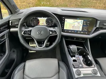 VW Touareg R-Line 4Motion