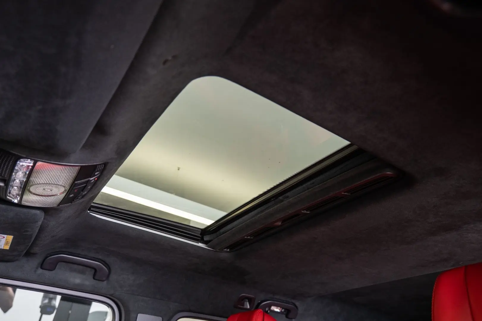 G 63 AMG/Burmester/360/LED/Masážní sedadla