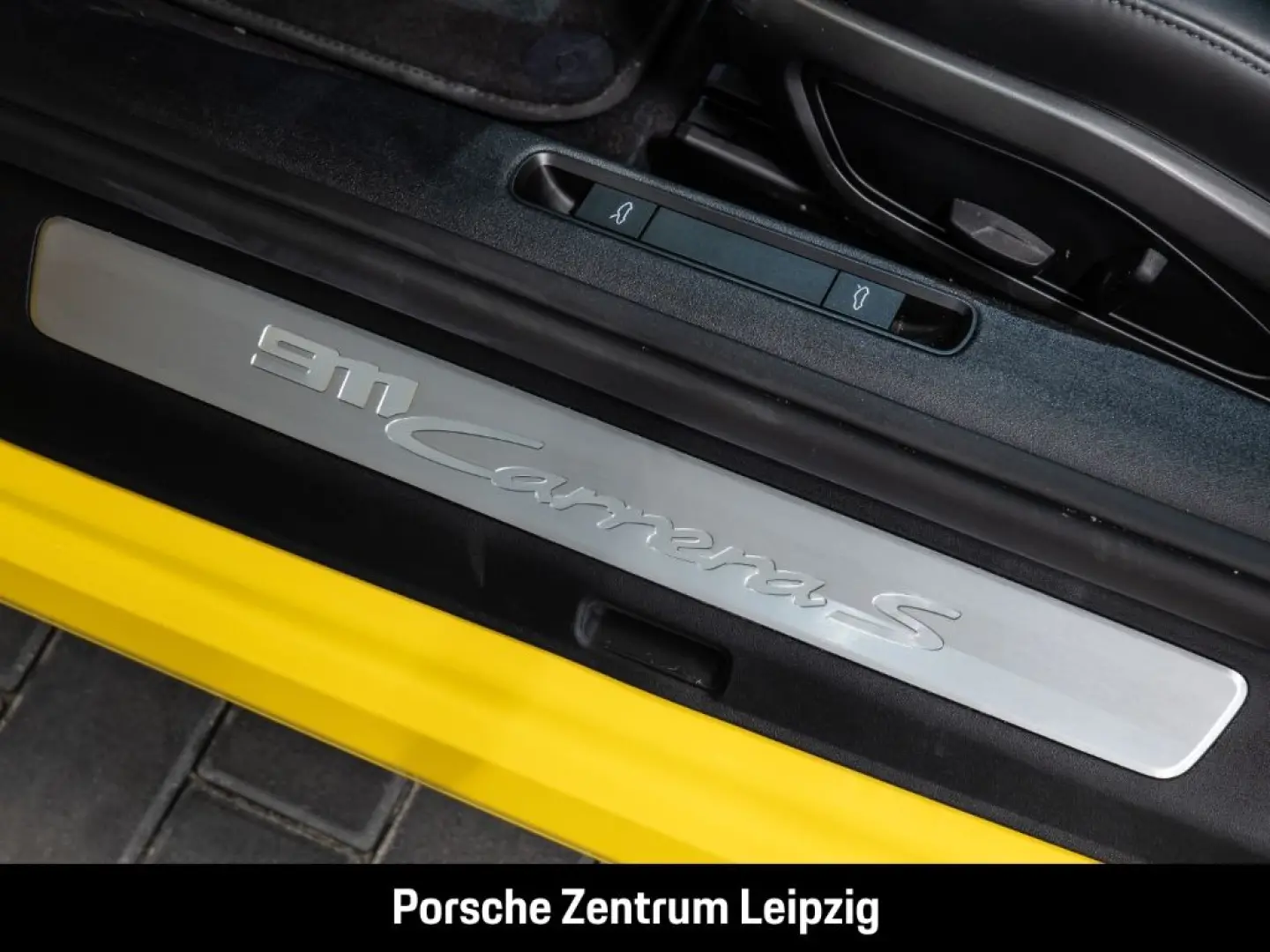 992 911 Carrera S Cabrio Sportabgas HA-Lenkung 3