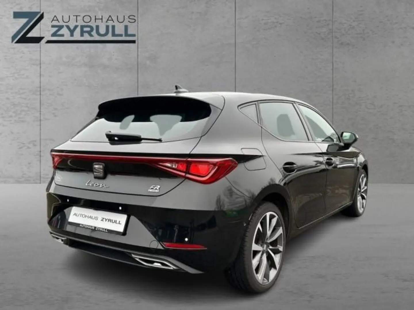Leon FR 1.4 e-HYBRID 204 PS DSG NAVI/ACC/LED