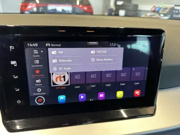 Arona 1,5TSI DSG FR NAVI VOLL LED ALCANTARA