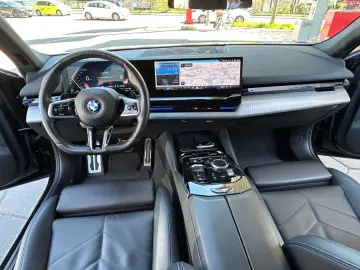 520 d M Sport Pro/Iconic Glow Navi Leder/Panoram
