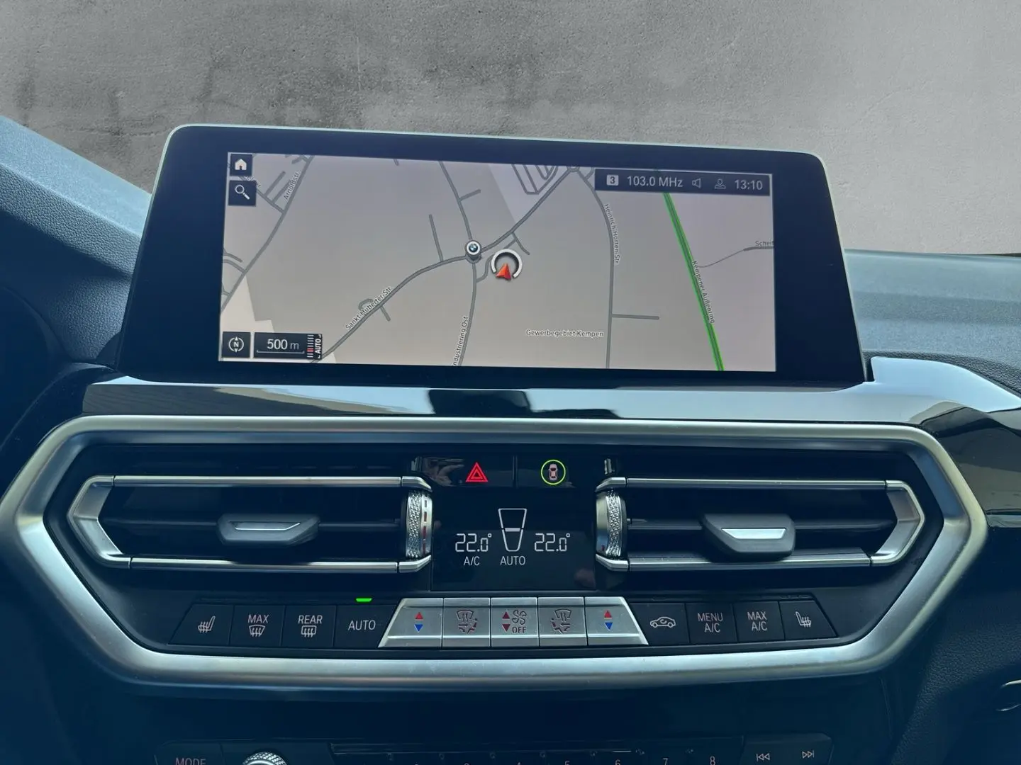 X4 xDRIVE 20iA LC PLUS LED SPORTSITZE M SPORTFAH
