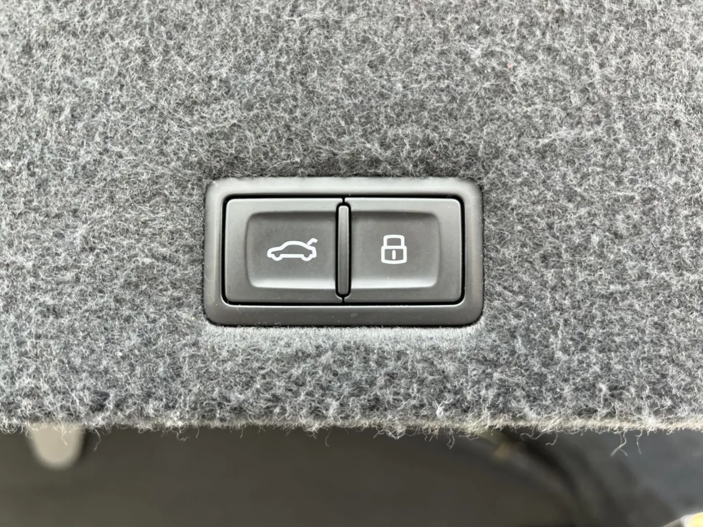 Urus PANO B&O KERAMIK KAMERA 23ZO°