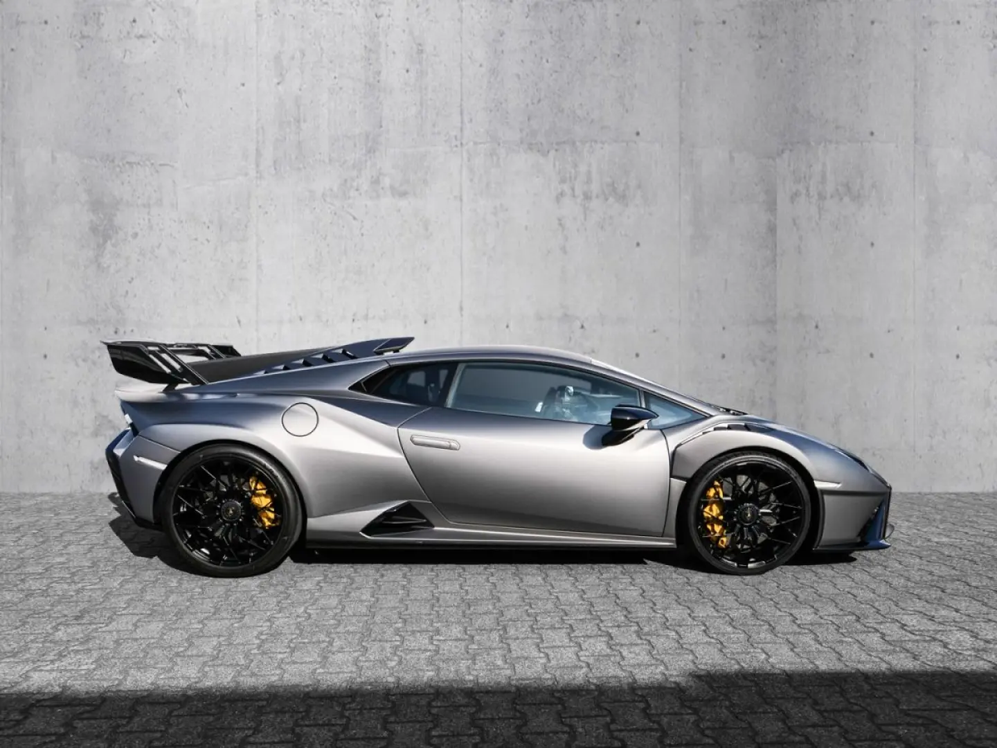 Huracán STO Grigio Titans Matt, Lifting System