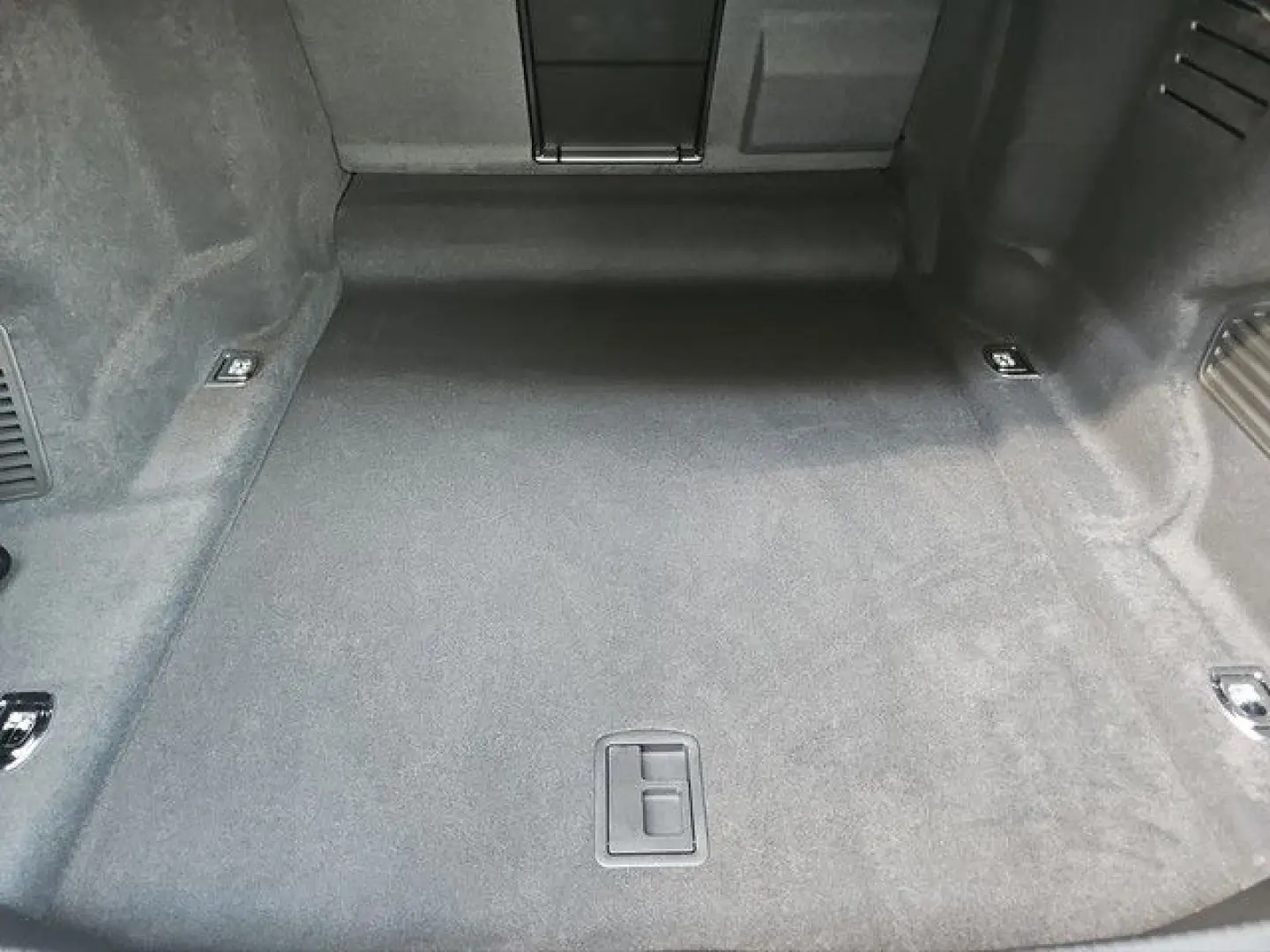 A8 50 TDI quattro Tiptronic S line DESIGN-PAKET