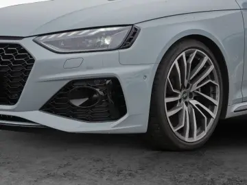 RS 4 Avant RS-Dynamik*B&O*HuD*Massage*280km/h